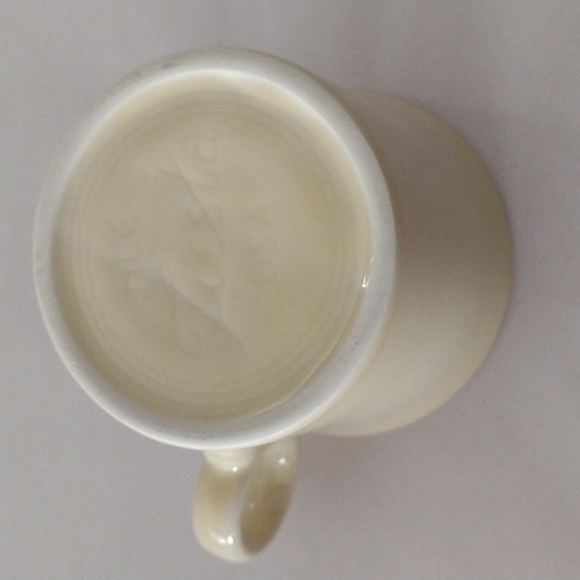 Fiesta Ring Handle Mug Ivory HLC Fiestaware b300 - Picture 2 of 3
